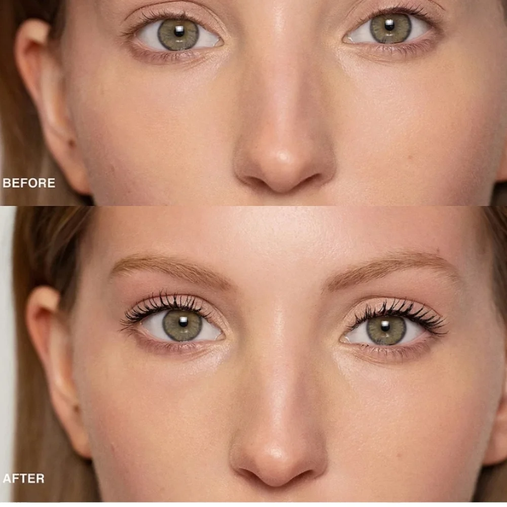 TRAVEL SIZE BOBBI BROWN SMOKEY EYE MASCARA.